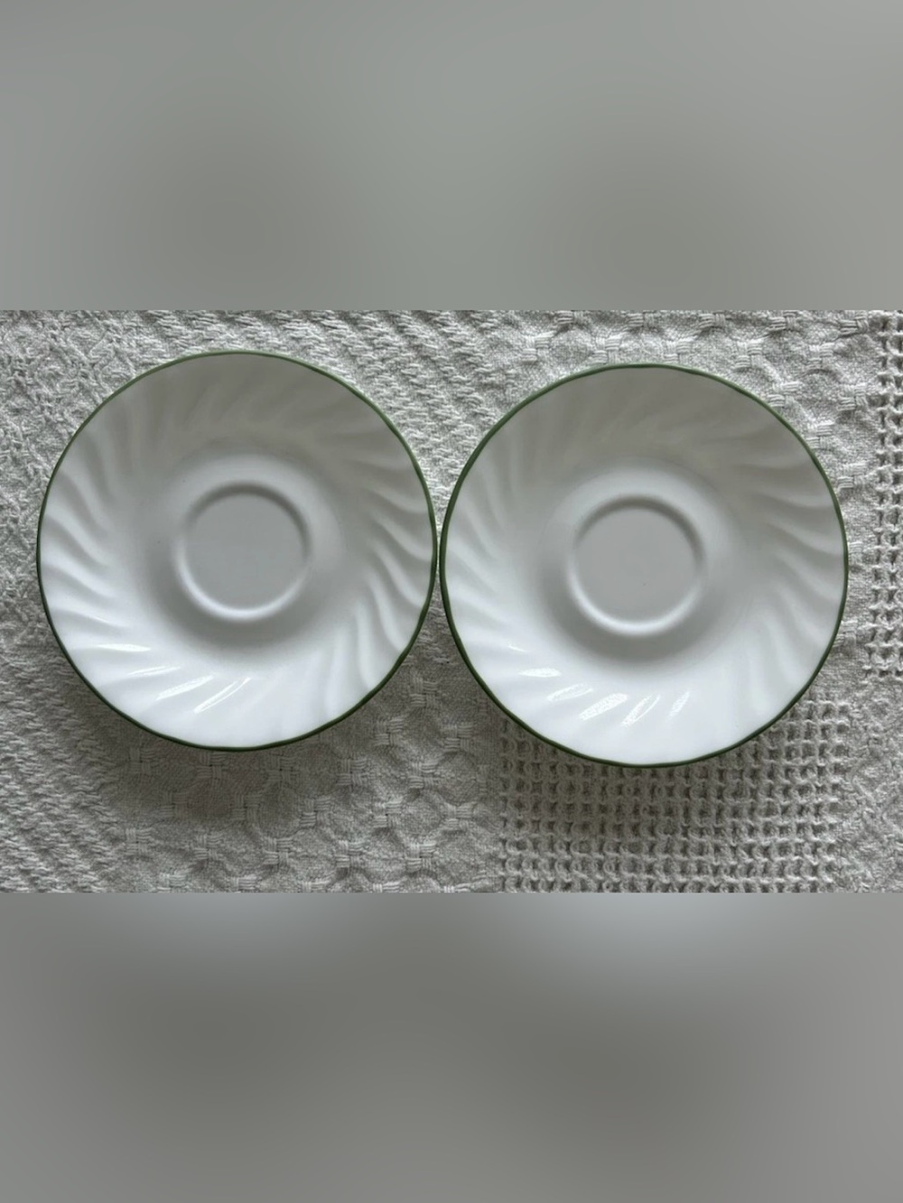 Corelle Shadow Iris Dinnerware Set - Picture 7 of 8